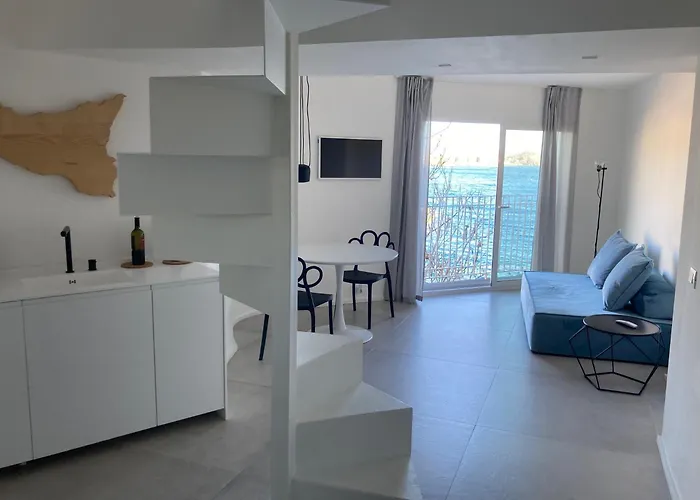 Semesterbostad La Finestra Sul Mare *